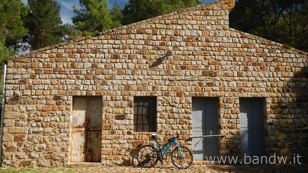 DSCN4048.JPG - Borgo Carcaci - Troina Case Gugliatore
