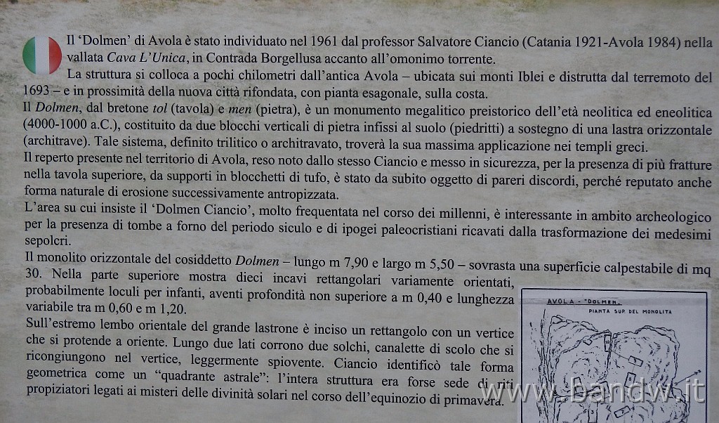 DSCN8106-01.jpeg - Dolmen di Avola