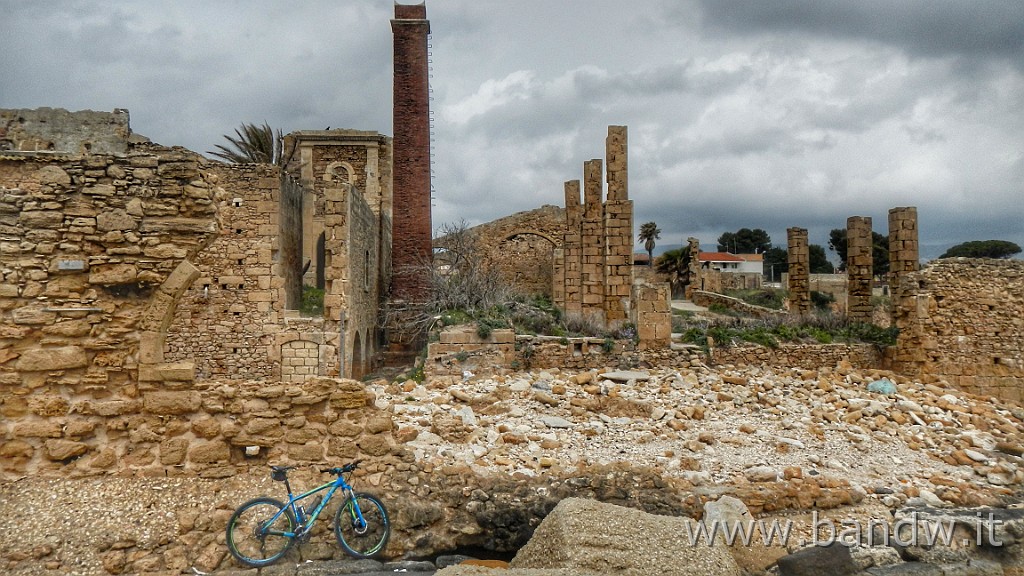 DSCN8126-01.jpeg - Tonnara di Avola