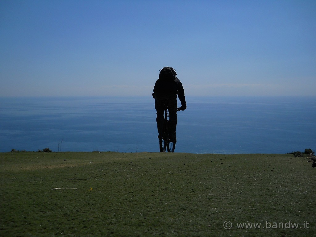 DSCN3677.JPG - Sarei tentato a fare qualche lancio in MTB ma.................