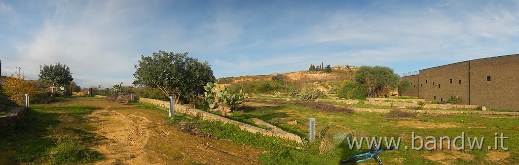 DSCN8672.jpg - valle del belice e terme di Acqua Pia