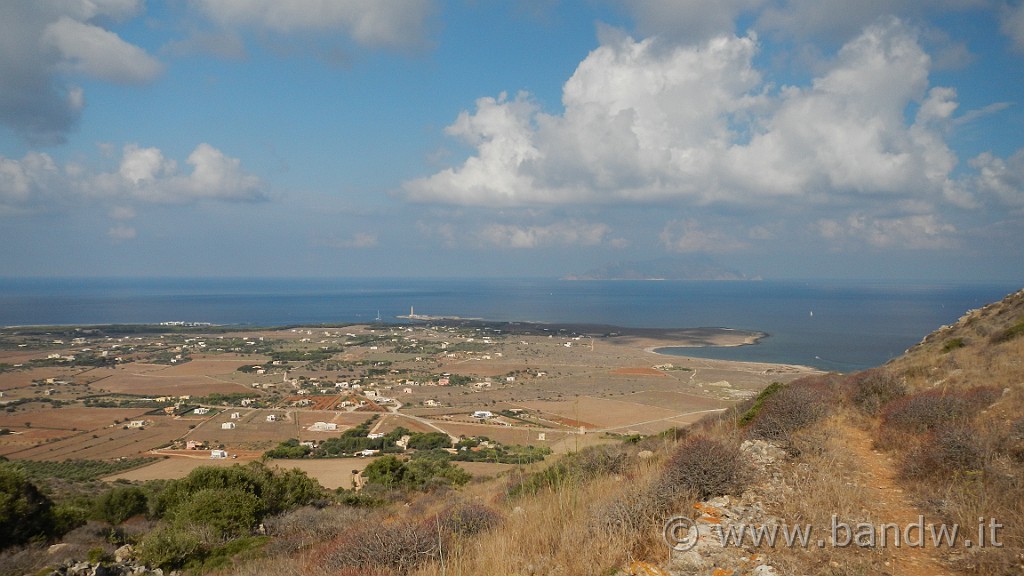DSCN9327.JPG - Panorama da Portella Cervo verso il lato ovest dell'isola di Favignana