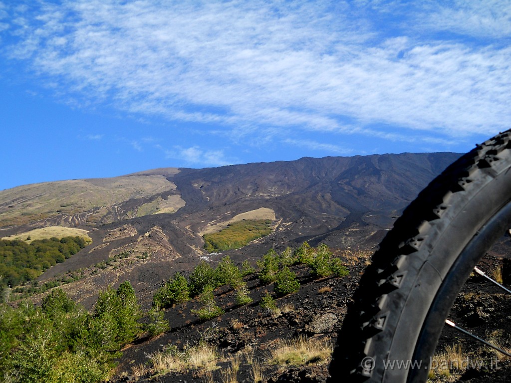 DSCN1421 copy.jpg - Colori e composizioni dell'Etna