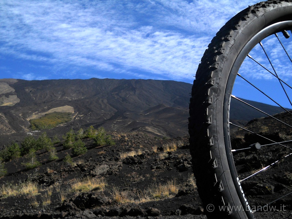 DSCN1423 copy.jpg - Colori e composizioni dell'Etna