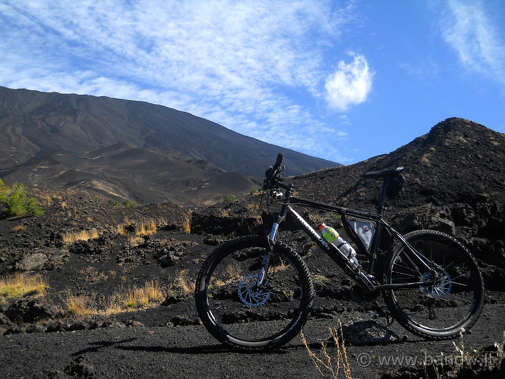 DSCN1429 copy.jpg - Colori e composizioni dell'Etna