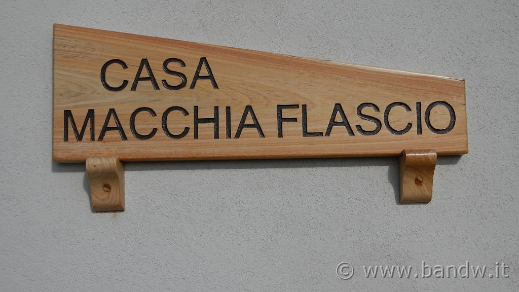 DSCN7042.JPG - Case Macchia Flascio