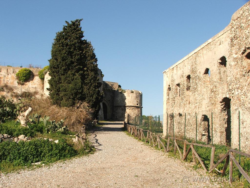 Castello di Mazzarino_003.JPG