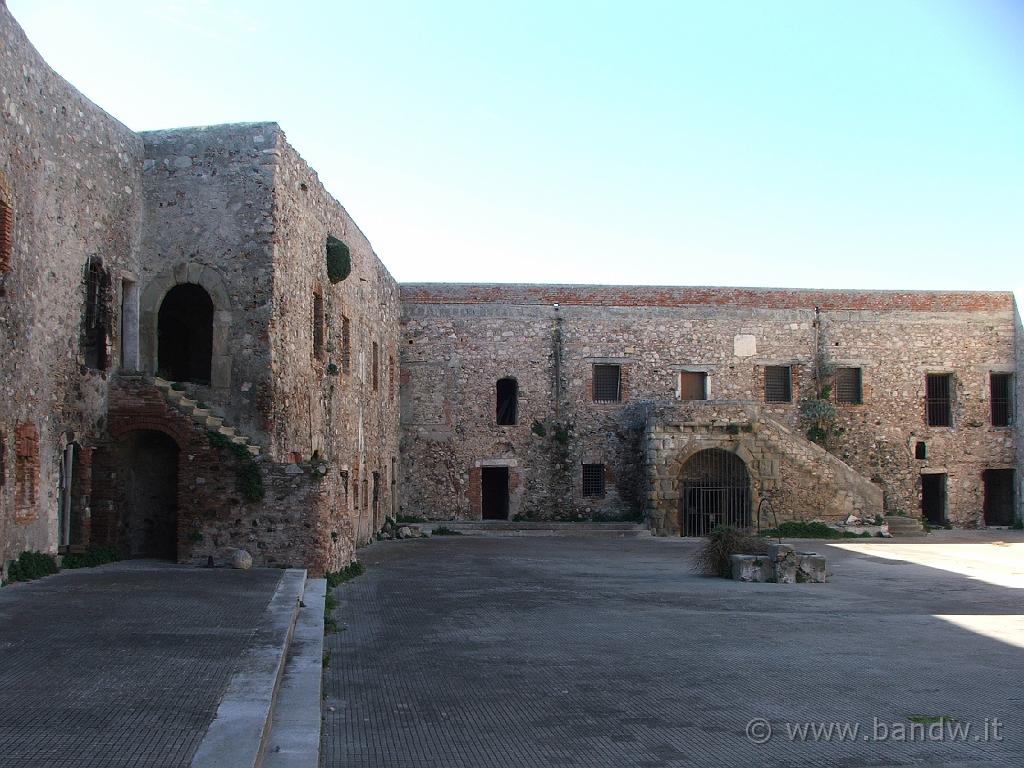 Castello di Mazzarino_012.JPG