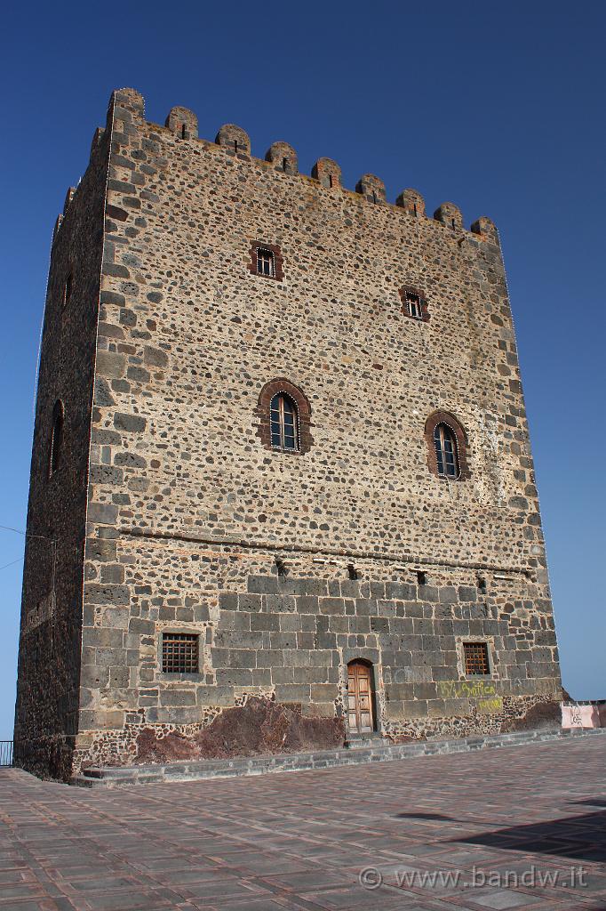 Castello di Motta Sant'Anastasia_001.JPG