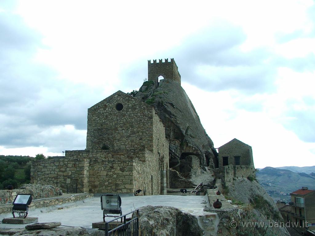 Castello di Sperlinga_045.JPG
