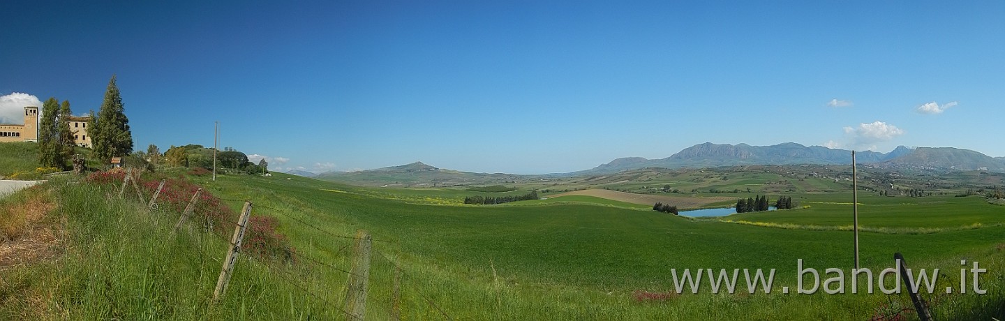 DSCN9655.JPG - Vallone di Muffoletto e Borgo Borzellino