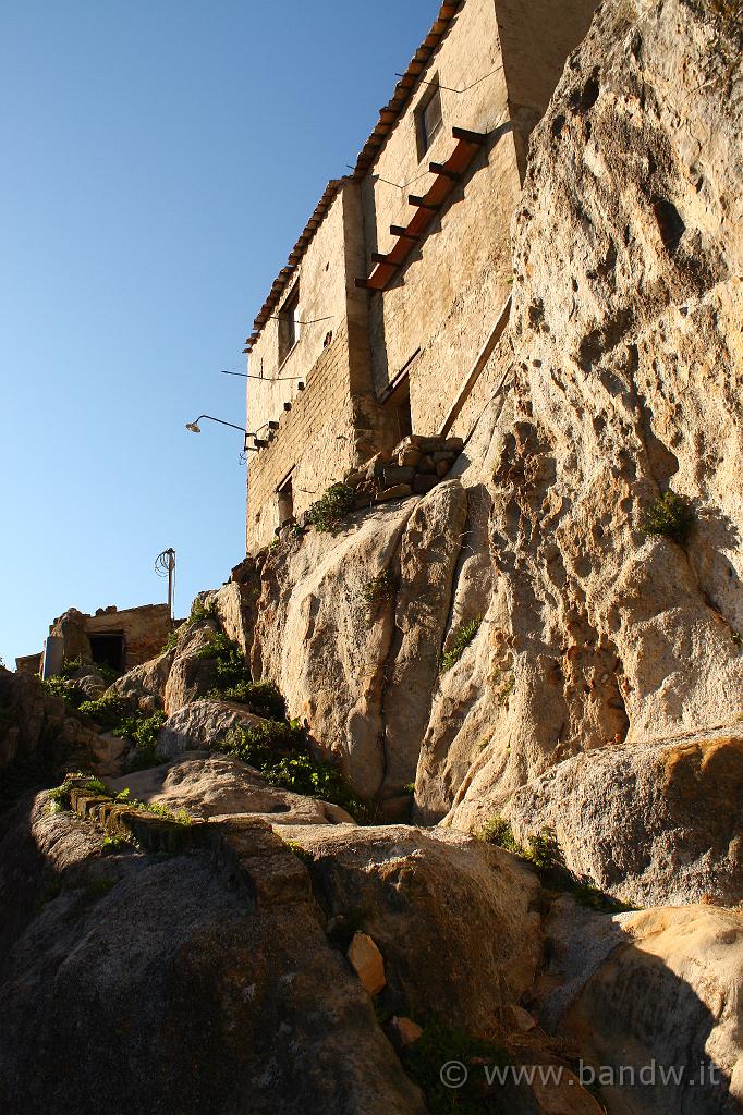 Centro_Sicilia_006.JPG - La rocca di Gagliano Castelferrato