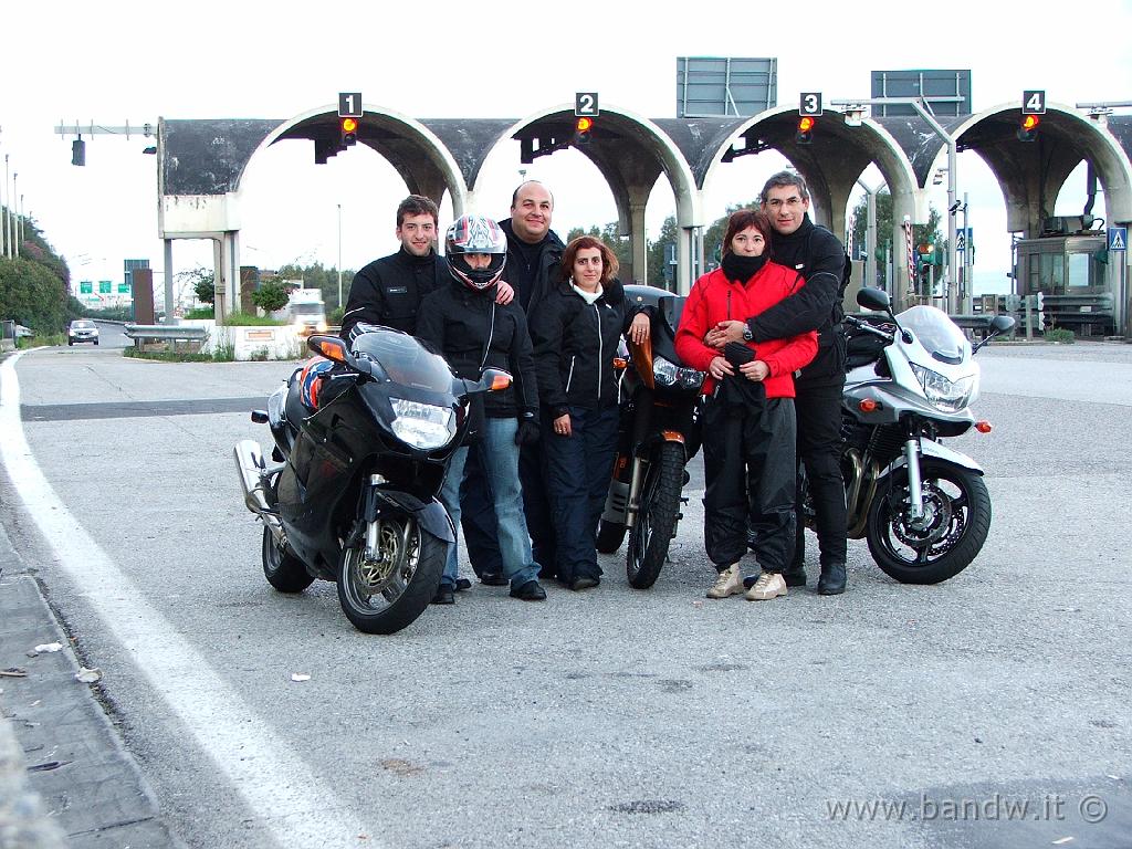 Famiglia_in_moto(105).JPG - Gennaio 2006 - Gita a Milazzo