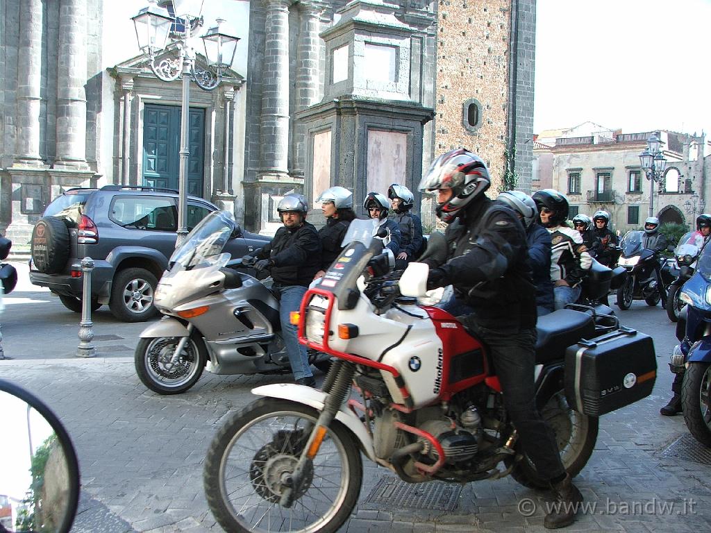 GiroEtnaConBmwMotorradClubClenag_060.JPG