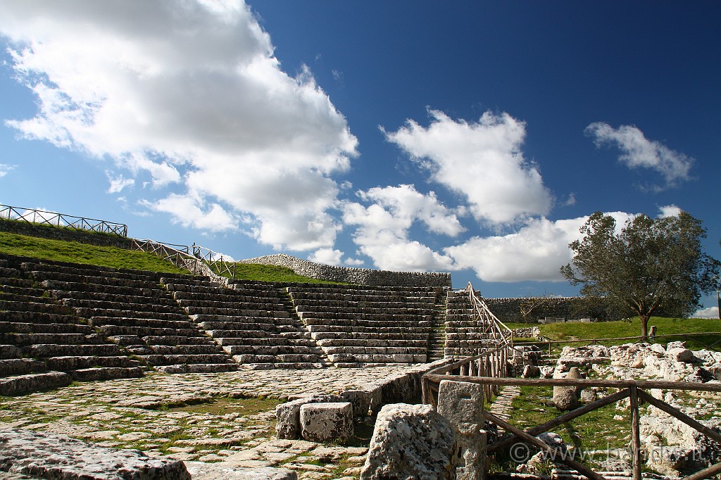 InGiroPerGliIblei_081.JPG - Il Teatro