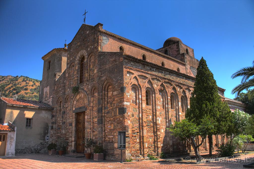 SS114_042.jpg - Itala Marina - Chiesa di San Pietro e Paolo sec.XI